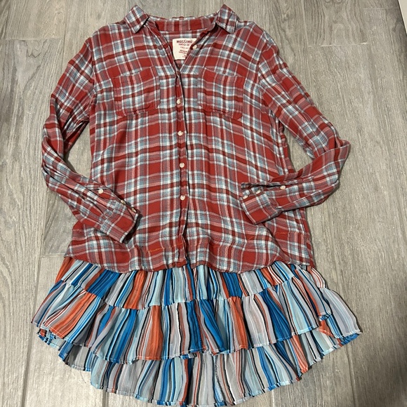 Upcycled Gypsy Tops - LIKE NEW! Women's Upcycled Gypsy Custom Flannel w/Ruffle - MEDIUM